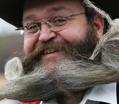 Alemão ganha concurso… de barbas e bigodes!