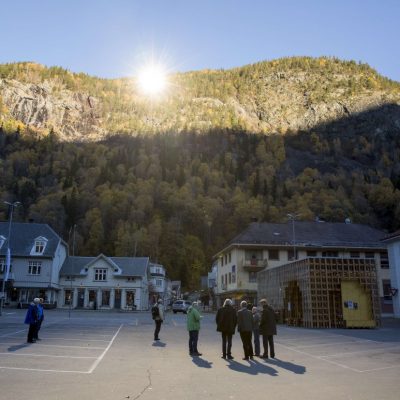 Rjukan: vila norueguesa que vai ser iluminada por espelhos