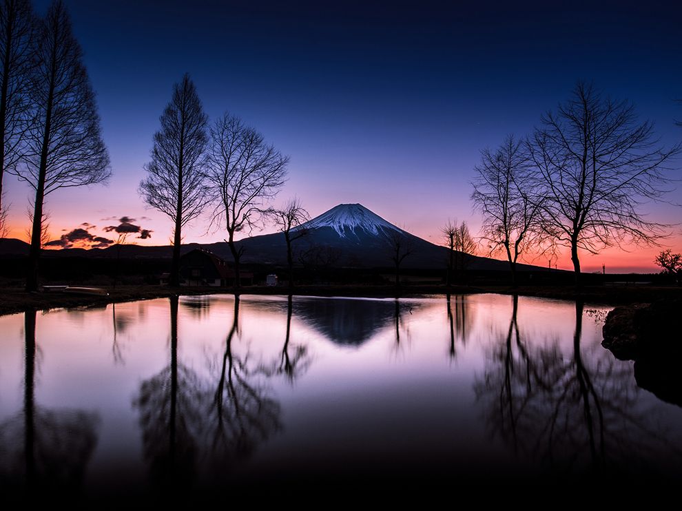 http://photography.nationalgeographic.com/photography/photo-of-the-day/mount-fuji-sunrise-reflection/
