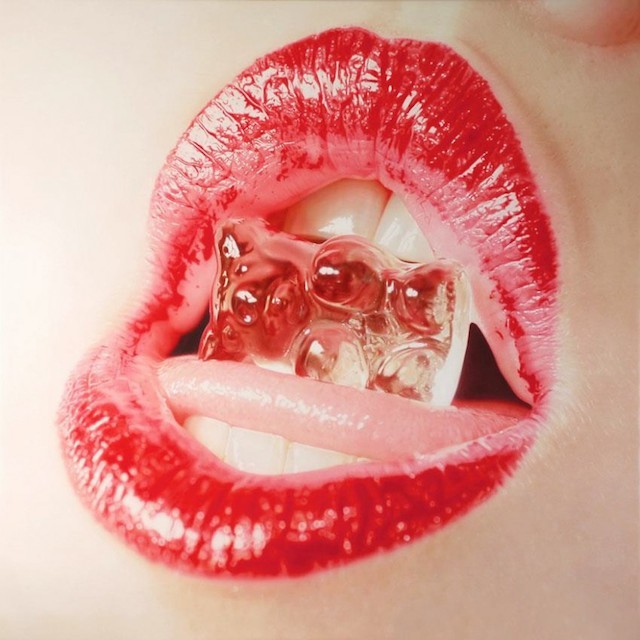 http://www.fubiz.net/2014/09/09/lips-and-mouth-realistic-paintings/